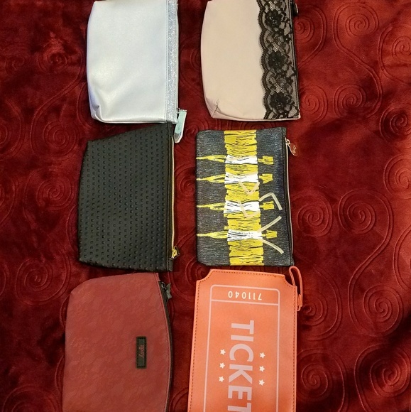 Ipsy ~ Bundle of 6 Cosmetic Bags/Pouches - Picture 1 of 8